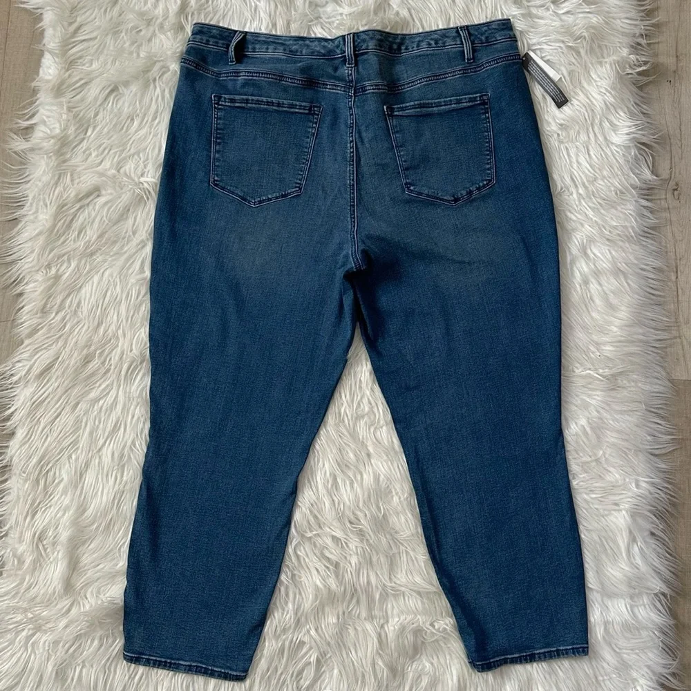TALBOTS NWT 18 18W Jegging Crops in Neptune Wash • Cropped Denim Jeans - Picture 5 of 11